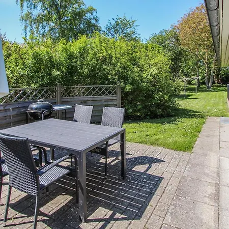 3 Bedroom Stunning In Samso Holiday home Onsbjerg
